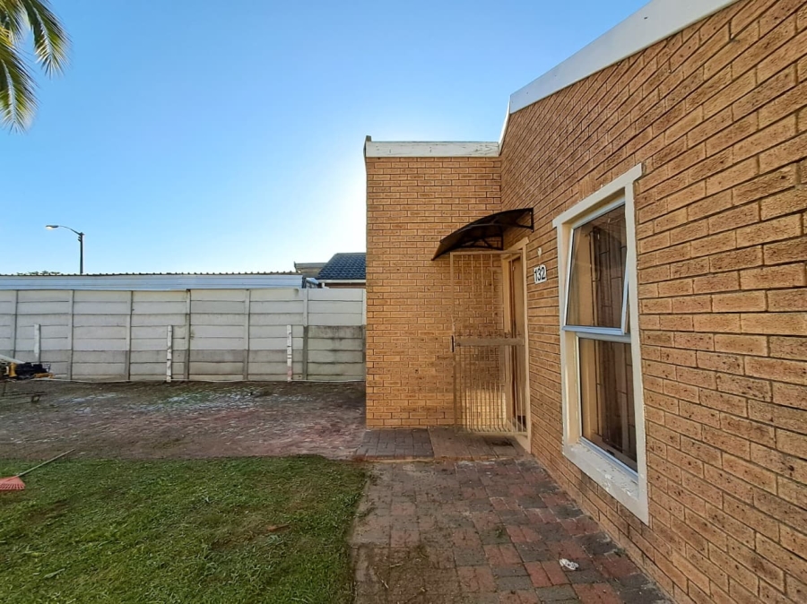 To Let 2 Bedroom Property for Rent in Scottsdene Western Cape